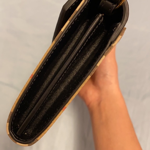 BURBERRY
Textured-leather and checked canvas shoulder bag - Picture 12 of 15